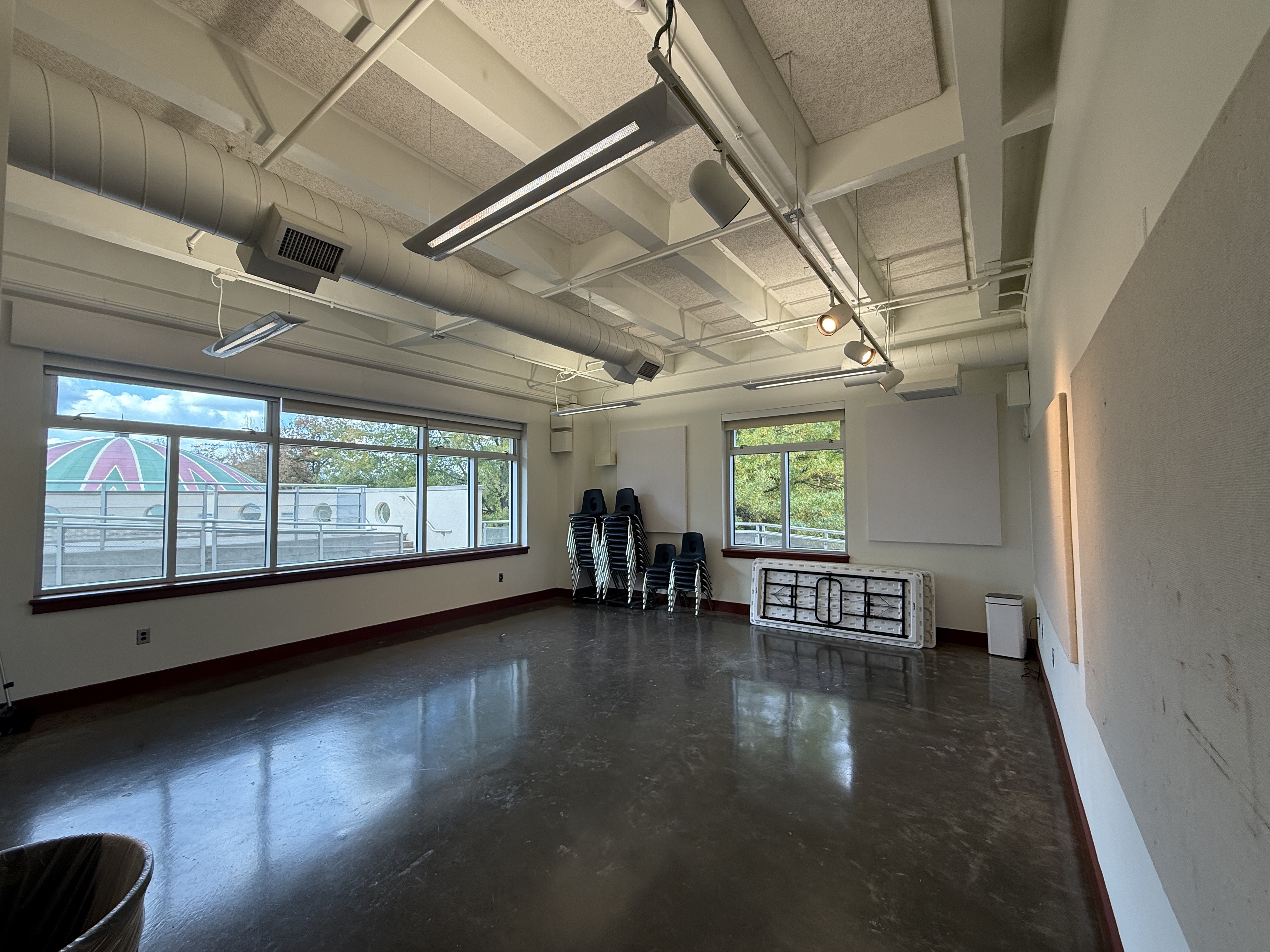 A classroom image